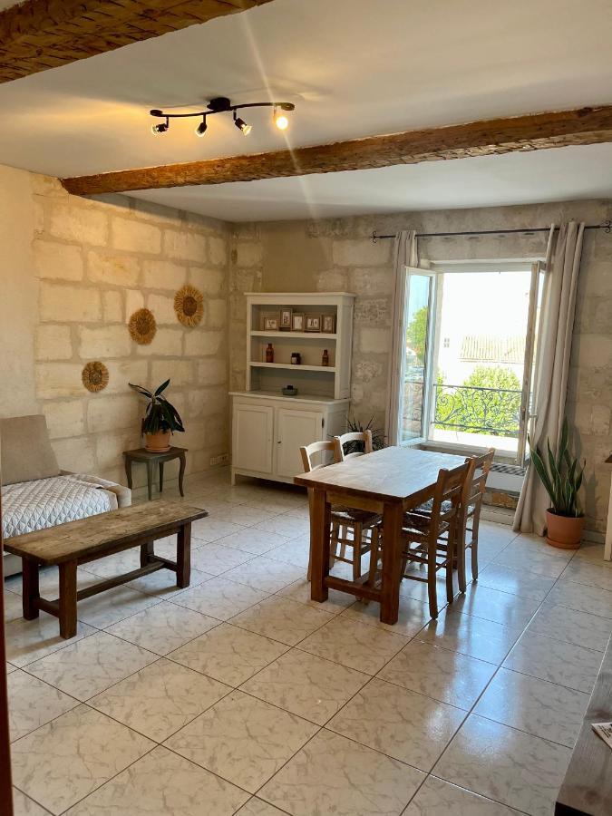 Appartement Belle-Vue Beaucaire  Εξωτερικό φωτογραφία