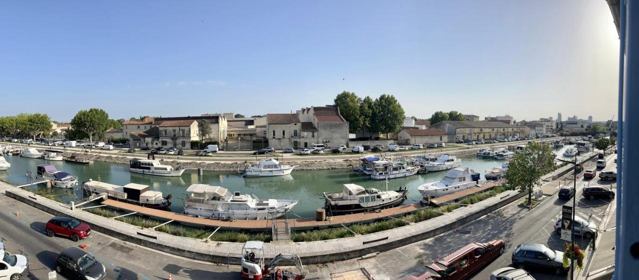 Appartement Belle-Vue Beaucaire  Εξωτερικό φωτογραφία