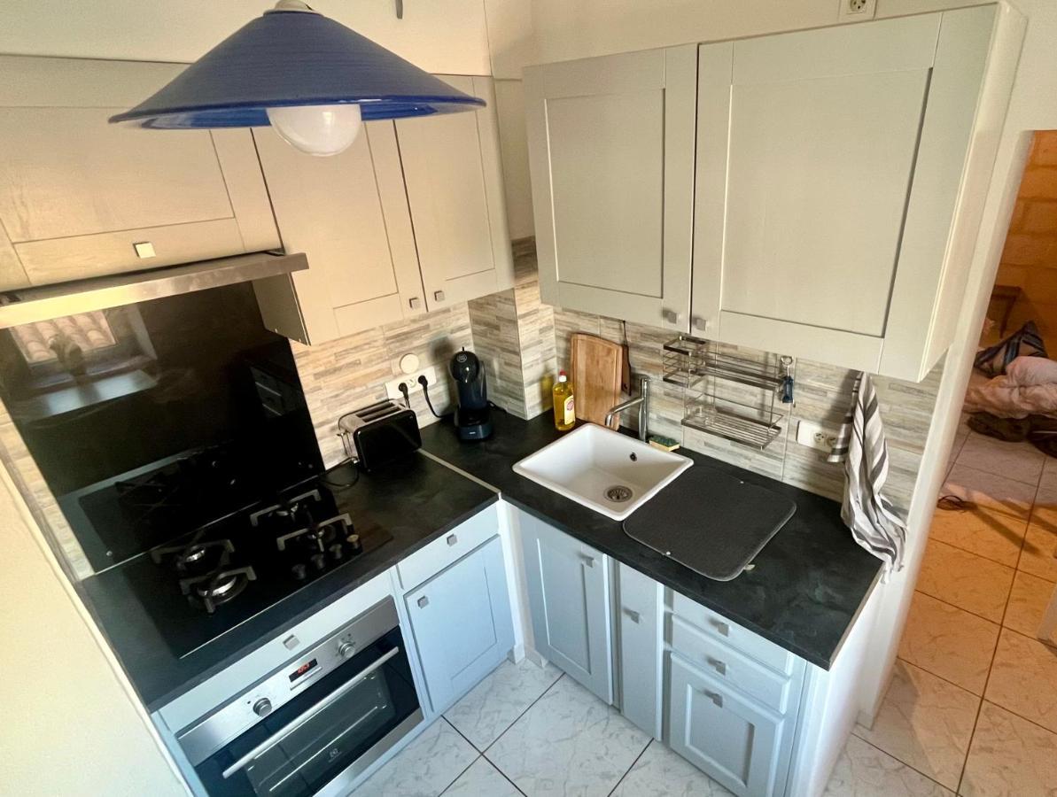 Appartement Belle-Vue Beaucaire  Εξωτερικό φωτογραφία