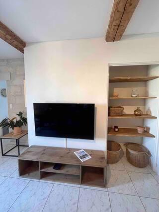Appartement Belle-Vue Beaucaire  Εξωτερικό φωτογραφία
