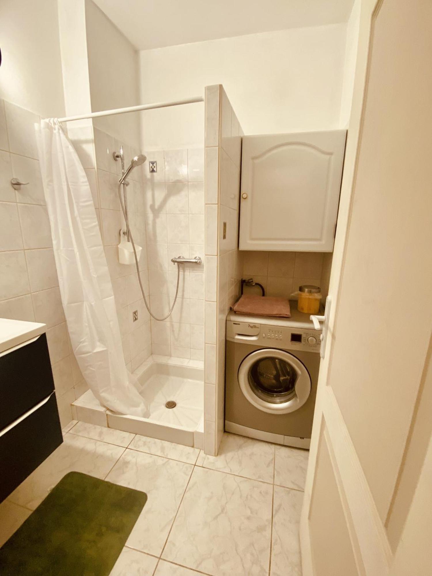 Appartement Belle-Vue Beaucaire  Εξωτερικό φωτογραφία